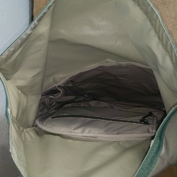 Nike ACG Aysen 32L Hiking Backpack, Vintage Green/Grey, New With Tags - Picture 5 of 5